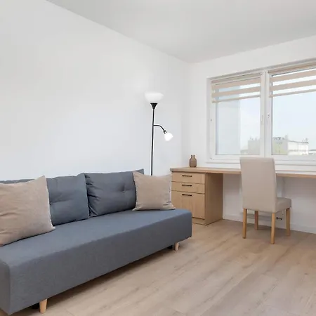 Cozy With Parking And Workspace By Renters Apartment Rzeszów