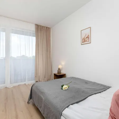 Cozy With Parking And Workspace By Renters * Rzeszow
