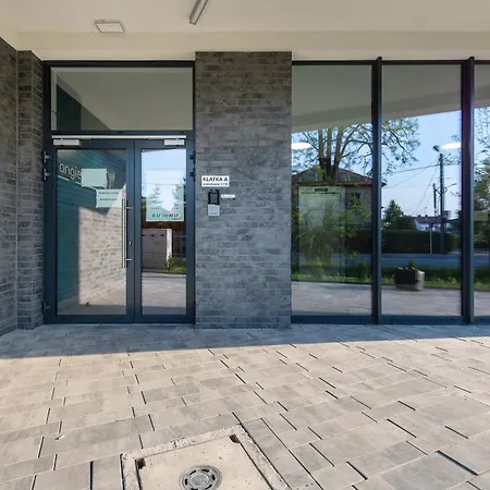 Cozy With Parking And Workspace By Renters Apartment Rzeszów